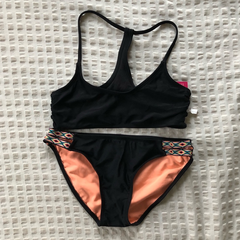 XHILARATION bikini from Target. NWT. Size M